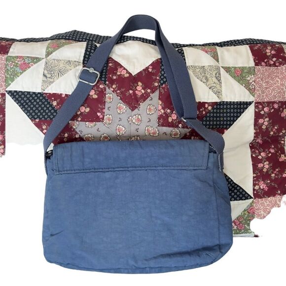 KIPLING Messenger Bag - Picture 2 of 16